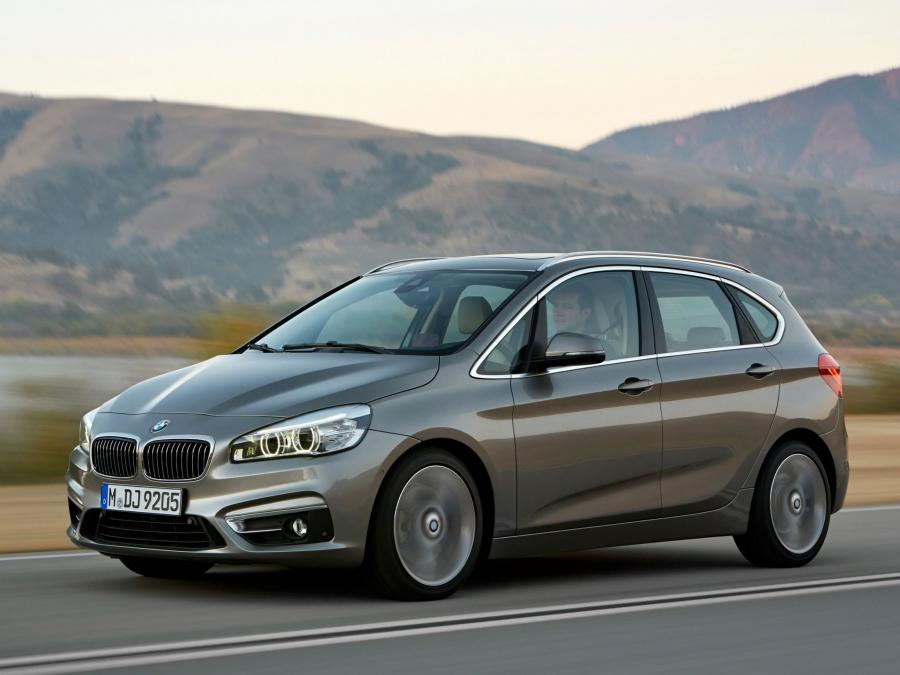  BMW 225i Active Tourer 2014 года  (фото 27 из 30)
